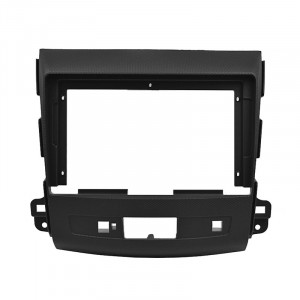 Переходная рамка Mitsubishi Outlander XL 2006-2012 Peugeot 4007 2007-2012 Citroen C-Crosser 2007-2012 (MI 055N) 6454 9" Black