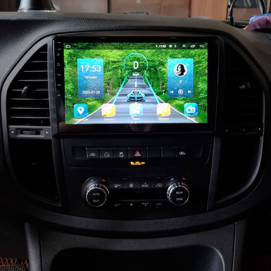 Штатная магнитола Lesko для Mercedes-Benz Vito III (W447) 2014-н.в. экран 10" 6/128Gb 4G Wi-Fi GPS Top