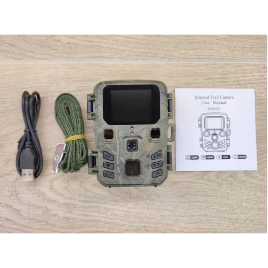 Фотопастка Suntek Mini 300 (301) — камера для охорони з датчиком руху, нічним зніманням і захистом IP66, кут огляду 70°, дальність до 20 м.