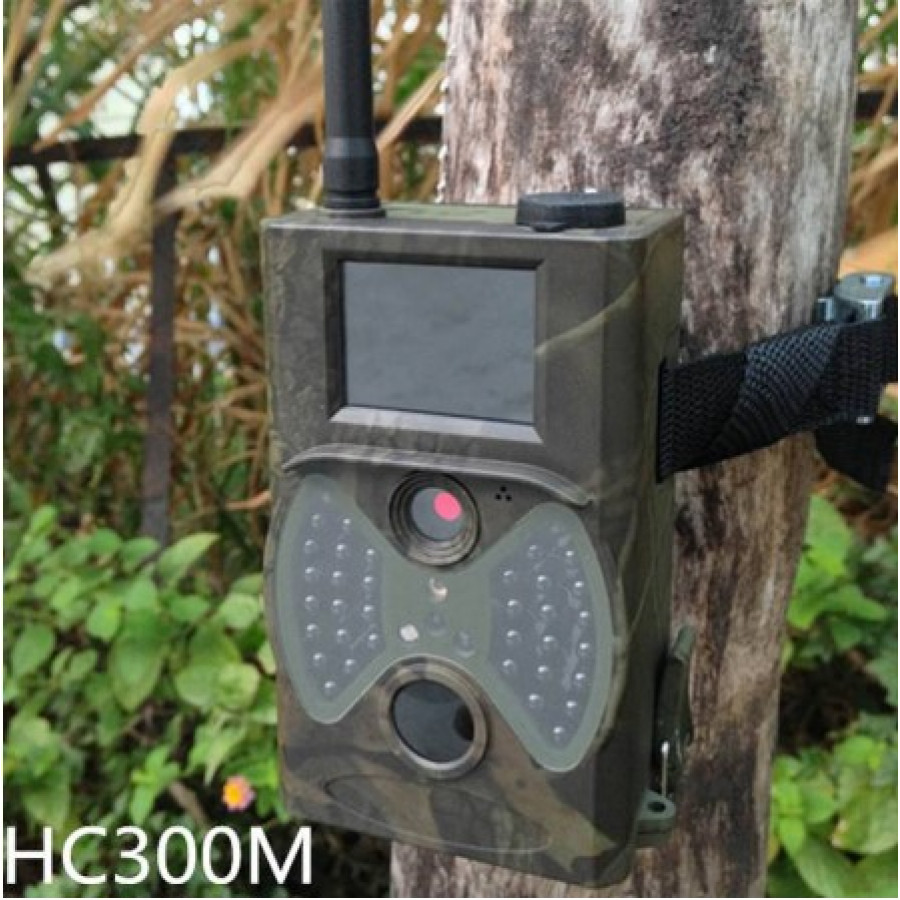 Фотопастка Suntek HC 300M з кутом огляду 120°, передача даних через GSM, нічна зйомка та датчик руху.
